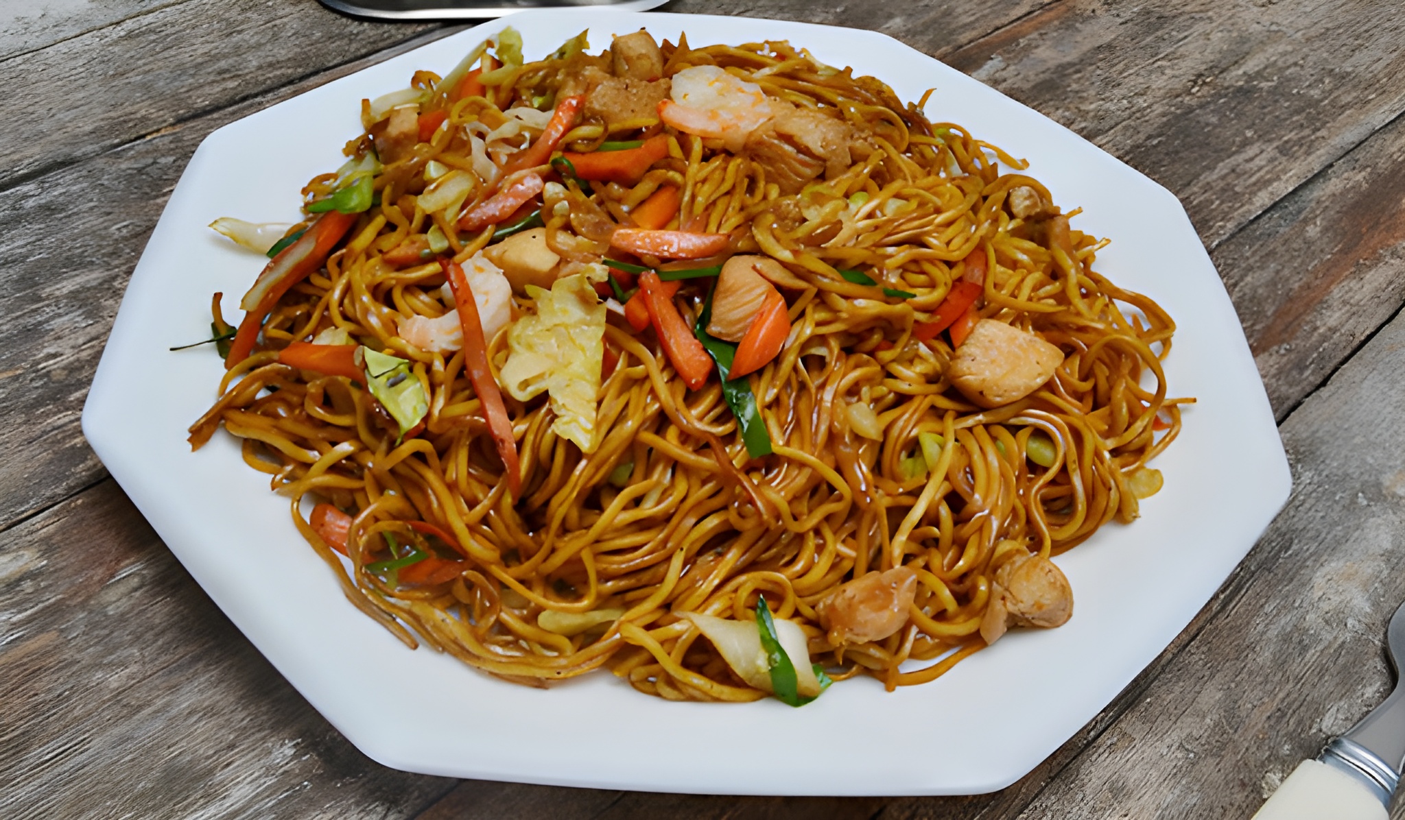 Nepali-style chow mein
